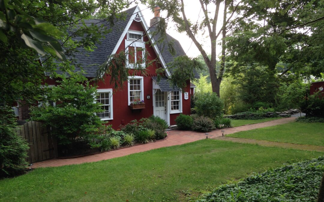 Charming Converted 1895 Carriage House